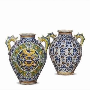 COPPIA DI ORCIOLI, MONTELUPO, SECONDA MET&Agrave; SECOLO XVI  - Asta Arte � ricerca | Dipinti sculture e oggetti d'arte da una raccolta fiorentina  - Associazione Nazionale - Case d'Asta italiane