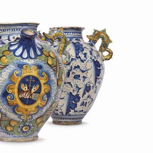 COPPIA DI ORCIOLI, MONTELUPO, 1640-1660 CIRCA  - Asta Arte � ricerca | Dipinti sculture e oggetti d'arte da una raccolta fiorentina  - Associazione Nazionale - Case d'Asta italiane