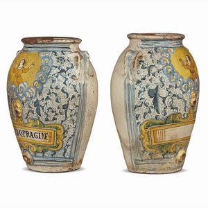 COPPIA DI GRANDI ORCI, MONTELUPO, 1620-1640 CIRCA  - Asta Arte � ricerca | Dipinti sculture e oggetti d'arte da una raccolta fiorentina  - Associazione Nazionale - Case d'Asta italiane