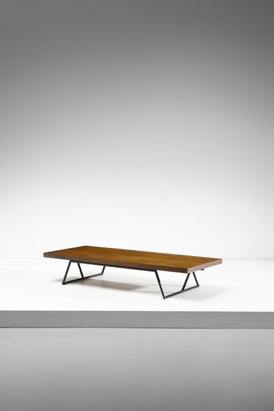 NAKAI TAICHIRO (n. 1954) : attribuito. Tavolino da salotto  - Asta Asta 383 | DESIGN E ARTI DECORATIVE DEL NOVECENTO - FINE DESIGN Tradizionale - Associazione Nazionale - Case d'Asta italiane