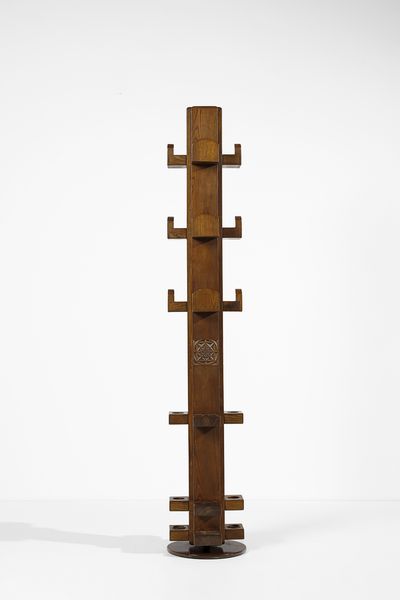 RIVADOSSI GIUSEPPE (n. 1935) : Grande appendiabiti  - Asta Asta 383 | DESIGN E ARTI DECORATIVE DEL NOVECENTO - FINE DESIGN Tradizionale - Associazione Nazionale - Case d'Asta italiane