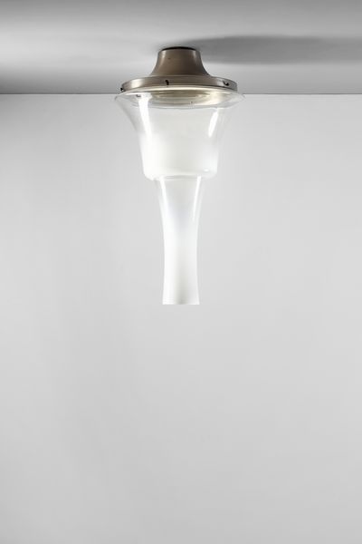 MANGIAROTTI ANGELO (1921 - 2012) : Lampada a sospensione per Vistosi  - Asta Asta 383 | DESIGN E ARTI DECORATIVE DEL NOVECENTO - FINE DESIGN Tradizionale - Associazione Nazionale - Case d'Asta italiane