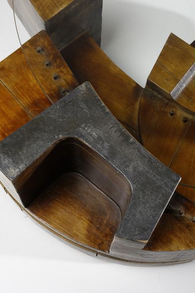 GRUPPO NP2 - NERONE PATUZZI : Tavolino da salotto scultura C10T per Forme e Superfici, Torino  - Asta Asta 383 | DESIGN E ARTI DECORATIVE DEL NOVECENTO - FINE DESIGN Tradizionale - Associazione Nazionale - Case d'Asta italiane