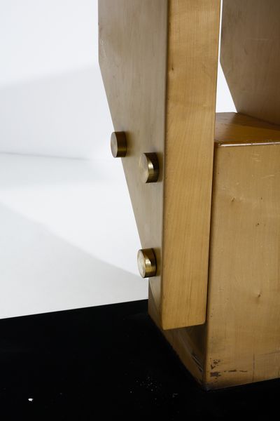 MECCANI FERDINANDO (1937 - 2018) : Scrivania  - Asta Asta 383 | DESIGN E ARTI DECORATIVE DEL NOVECENTO - FINE DESIGN Tradizionale - Associazione Nazionale - Case d'Asta italiane