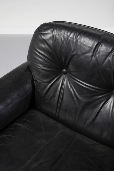 BUZZI FERDINANDO (1931 - 2021) : Coppia di poltrone Sabrina per Ferruccio Brunati  - Asta Asta 383 | DESIGN E ARTI DECORATIVE DEL NOVECENTO - FINE DESIGN Tradizionale - Associazione Nazionale - Case d'Asta italiane