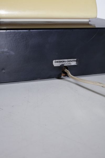 SOTTSASS ETTORE (1917 - 2007) : Lampada da terra Cometa per Design Centre  - Asta Asta 383 | DESIGN E ARTI DECORATIVE DEL NOVECENTO - FINE DESIGN Tradizionale - Associazione Nazionale - Case d'Asta italiane