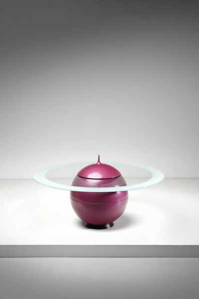 MENDINI ALESSANDRO (1931 - 2019) : Tavolino da salotto Acubens collezione I Soli per New Alchimia  - Asta Asta 383 | DESIGN E ARTI DECORATIVE DEL NOVECENTO - FINE DESIGN Tradizionale - Associazione Nazionale - Case d'Asta italiane