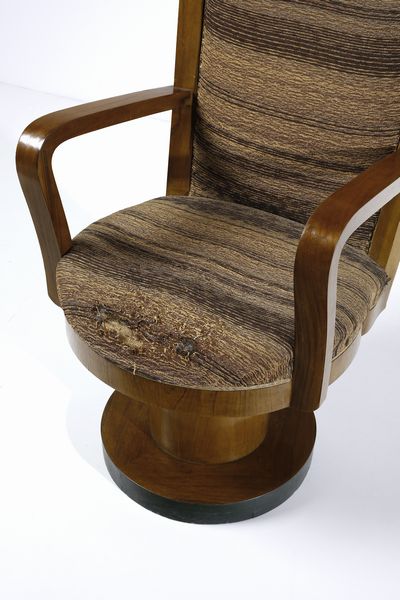 BOTTONI PIERO (1903 - 1973) : attribuito. Poltroncina razionalista  - Asta Asta 383 | DESIGN E ARTI DECORATIVE DEL NOVECENTO - FINE DESIGN Tradizionale - Associazione Nazionale - Case d'Asta italiane