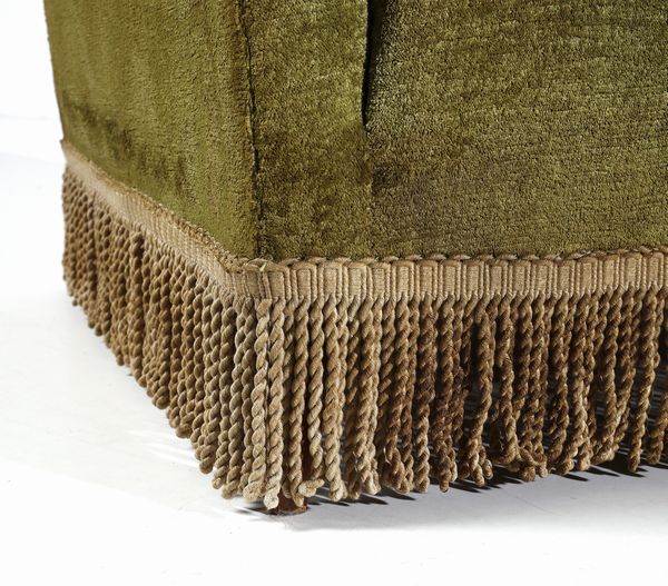 PONTI GIO (1891 - 1979) : Poltrona per Cassina  - Asta Asta 383 | DESIGN E ARTI DECORATIVE DEL NOVECENTO - FINE DESIGN Tradizionale - Associazione Nazionale - Case d'Asta italiane