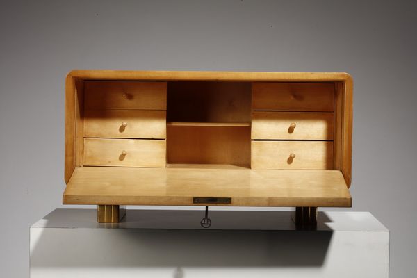 PONTI GIO (1891 - 1979) : Portagioie  - Asta Asta 383 | DESIGN E ARTI DECORATIVE DEL NOVECENTO - FINE DESIGN Tradizionale - Associazione Nazionale - Case d'Asta italiane