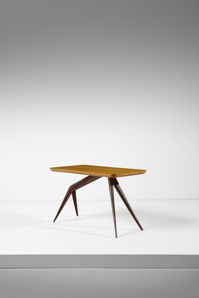 GIORDANI PIERLUIGI : Tavolino da salotto  - Asta Asta 383 | DESIGN E ARTI DECORATIVE DEL NOVECENTO - FINE DESIGN Tradizionale - Associazione Nazionale - Case d'Asta italiane