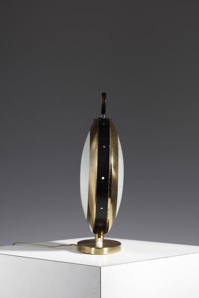 STILNOVO : Lampada da tavolo  - Asta Asta 383 | DESIGN E ARTI DECORATIVE DEL NOVECENTO - FINE DESIGN Tradizionale - Associazione Nazionale - Case d'Asta italiane