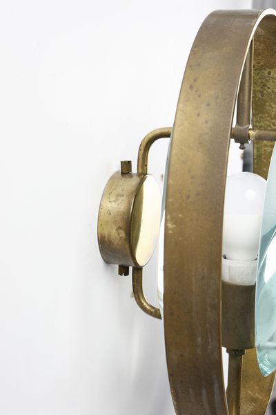 INGRAND MAX (1908 - 1969) : Coppia di lampade da parete 2240 per Fontana Arte  - Asta Asta 383 | DESIGN E ARTI DECORATIVE DEL NOVECENTO - FINE DESIGN Tradizionale - Associazione Nazionale - Case d'Asta italiane