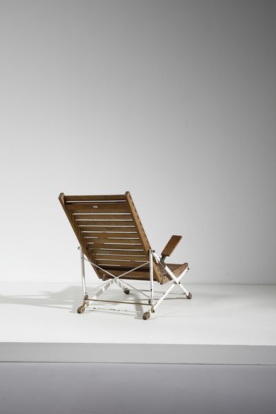 GARDELLA IGNAZIO (1905 - 1999) : Poltrona a sdraio per Azucena  - Asta Asta 383 | DESIGN E ARTI DECORATIVE DEL NOVECENTO - FINE DESIGN Tradizionale - Associazione Nazionale - Case d'Asta italiane