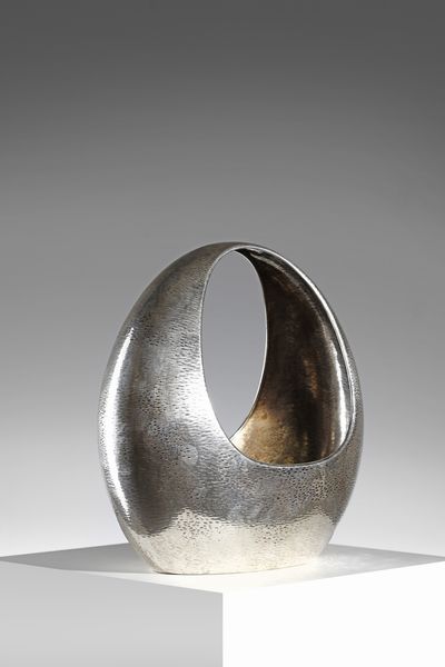 FERRARI NINO : Vaso a cesta  - Asta Asta 383 | DESIGN E ARTI DECORATIVE DEL NOVECENTO - FINE DESIGN Tradizionale - Associazione Nazionale - Case d'Asta italiane