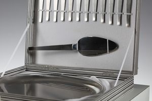 AUBOCK CARL (1900 - 1957) : Set di posate per Morinox  - Asta Asta 383 | DESIGN E ARTI DECORATIVE DEL NOVECENTO - FINE DESIGN Tradizionale - Associazione Nazionale - Case d'Asta italiane