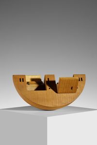 RIVADOSSI GIUSEPPE (n. 1935) : Arca  - Asta Asta 383 | DESIGN E ARTI DECORATIVE DEL NOVECENTO - FINE DESIGN Tradizionale - Associazione Nazionale - Case d'Asta italiane