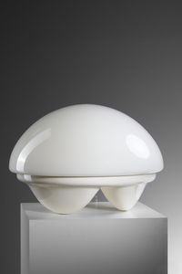 DIVISIONE NUCLEO SORMANI : Lampada da tavolo Isotta, disegno G. Gentile  - Asta Asta 383 | DESIGN E ARTI DECORATIVE DEL NOVECENTO - FINE DESIGN Tradizionale - Associazione Nazionale - Case d'Asta italiane