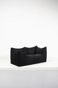 BELLINI MARIO (n. 1935) : Divano Le Bambole per B&B  - Asta Asta 383 | DESIGN E ARTI DECORATIVE DEL NOVECENTO - FINE DESIGN Tradizionale - Associazione Nazionale - Case d'Asta italiane