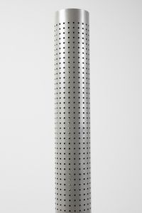 THUN MATTEO (n. 1952) : Lampada da terra Chicago Tribune per Bieffeplast  - Asta Asta 383 | DESIGN E ARTI DECORATIVE DEL NOVECENTO - FINE DESIGN Tradizionale - Associazione Nazionale - Case d'Asta italiane