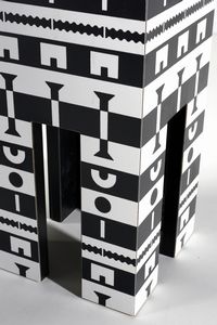 MENDINI ALESSANDRO (1931 - 2019) : Tre sgabelli Ollo per Museo Alchimia  - Asta Asta 383 | DESIGN E ARTI DECORATIVE DEL NOVECENTO - FINE DESIGN Tradizionale - Associazione Nazionale - Case d'Asta italiane