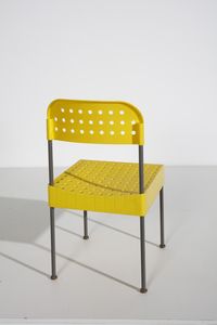 MARI ENZO (n. 1932) : Otto sedie BOX per Anonima Castelli (BO)  - Asta Asta 383 | DESIGN E ARTI DECORATIVE DEL NOVECENTO - FINE DESIGN Tradizionale - Associazione Nazionale - Case d'Asta italiane