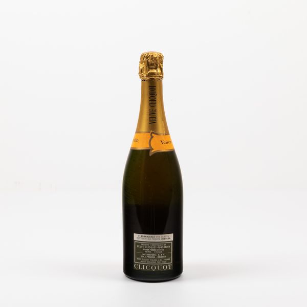 Veuve Clicquot, Champagne Brut Bicentenaire  - Asta Winter Wine Auction - Associazione Nazionale - Case d'Asta italiane