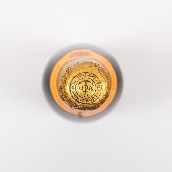 Veuve Clicquot, Champagne Brut Bicentenaire  - Asta Winter Wine Auction - Associazione Nazionale - Case d'Asta italiane