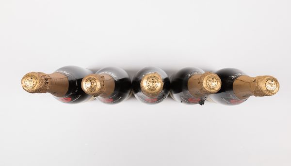 Moet et Chandon, Champagne Brut Imperial  - Asta Winter Wine Auction - Associazione Nazionale - Case d'Asta italiane