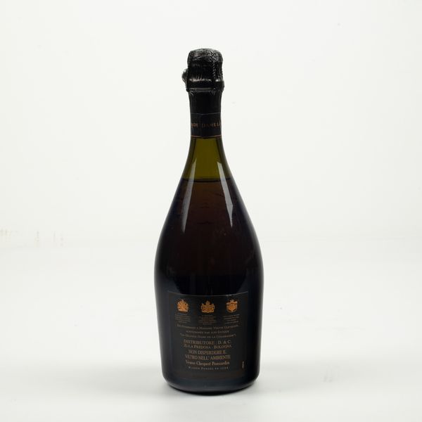 Veuve Clicquot, La Grande Dame  - Asta Winter Wine Auction - Associazione Nazionale - Case d'Asta italiane