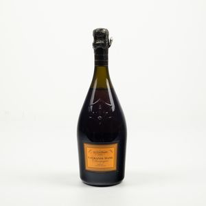 Veuve Clicquot, La Grande Dame  - Asta Winter Wine Auction - Associazione Nazionale - Case d'Asta italiane