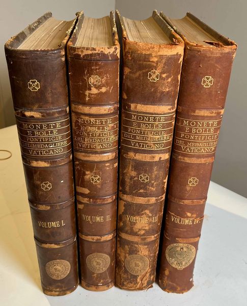 SERAFINI C. Le monete e le bolle plumbee pontificie del Medagliere Vaticano, in Collezioni archeologiche, artistiche e numismatiche dei palazzi apostolici pubblicate per ordine di Sua Santit Pio X a cura della Biblioteca Vaticana dei Musei e delle Gallerie pontificie  - Asta Numismatica - Associazione Nazionale - Case d'Asta italiane