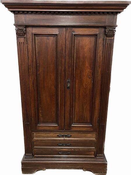 MOBILE-MONETIERE IN LEGNO DI NOCE SCURO DI INIZIO XX SECOLO CON MONETE ALL'INTERNO.  - Asta Numismatica - Associazione Nazionale - Case d'Asta italiane