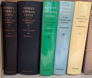 ROBERTSON A. S. Roman Imperial Coins in the Hunter Coin Cabinet. Cinque Volumi.  - Asta Numismatica - Associazione Nazionale - Case d'Asta italiane