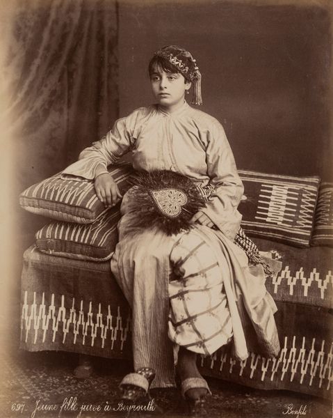 Félix Bonfils : Jeune fille jeiuve � Beyrouth  - Asta Fotografia: Under 1K - Associazione Nazionale - Case d'Asta italiane
