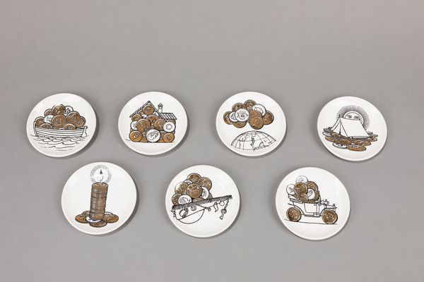 Piero Fornasetti : Sette piattini  - Asta Tiny design - Associazione Nazionale - Case d'Asta italiane