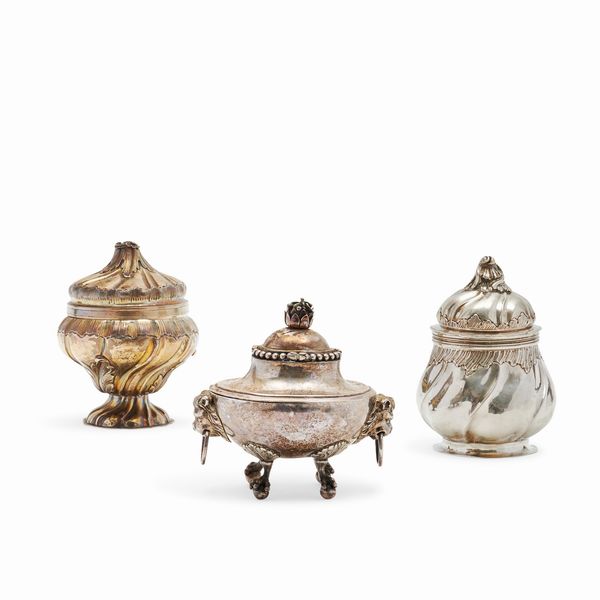 Tre zuccheriere in argento, Genova, XVIII secolo  - Asta Argenti dal XVIII al XX secolo - Associazione Nazionale - Case d'Asta italiane