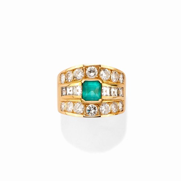 Anello in oro giallo 18k, diamanti e smeraldo  - Asta Argenti dal XVIII al XX secolo - Associazione Nazionale - Case d'Asta italiane