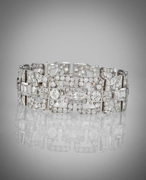 Bracciale in platino e diamanti, 1930 circa  - Asta Argenti dal XVIII al XX secolo - Associazione Nazionale - Case d'Asta italiane