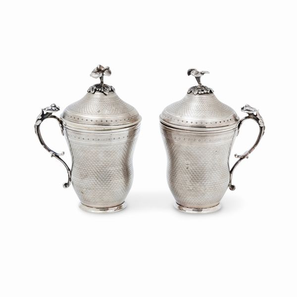 Due coppe in argento  - Asta Argenti dal XVIII al XX secolo - Associazione Nazionale - Case d'Asta italiane