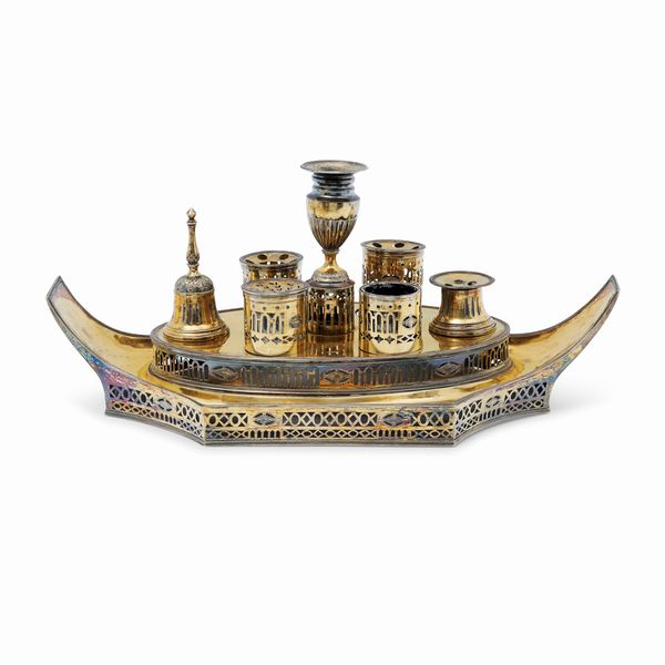 Calamaio in metallo dorato, XX secolo  - Asta Argenti dal XVIII al XX secolo - Associazione Nazionale - Case d'Asta italiane