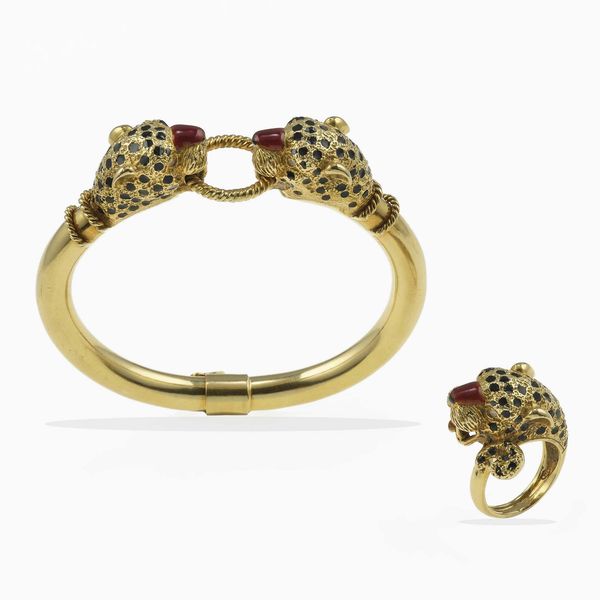 Demi-parure a soggetto animalier composto da bracciale rigido ed anello con smalti policromi  - Asta Fine jewels - Associazione Nazionale - Case d'Asta italiane