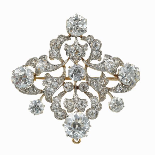 Kirkpatrick. Spilla con diamanti di vecchio taglio per ct 7.00 circa  - Asta Fine jewels - Associazione Nazionale - Case d'Asta italiane
