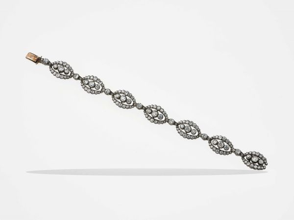 Bracciale con diamanti di vecchio taglio  - Asta Fine jewels - Associazione Nazionale - Case d'Asta italiane