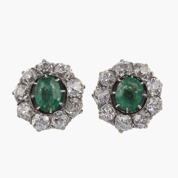 Orecchini con smeraldi Colombia e diamanti di vecchio taglio  - Asta Fine jewels - Associazione Nazionale - Case d'Asta italiane