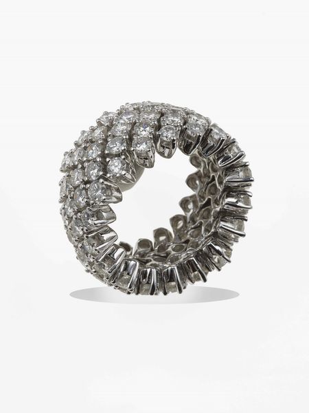 Anello a fascia morbida con diamanti taglio brillante per ct 13.00 circa  - Asta Fine jewels - Associazione Nazionale - Case d'Asta italiane