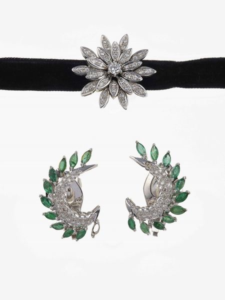 Orecchini con diamanti e smeraldi e pendente con diamanti  - Asta Fine jewels - Associazione Nazionale - Case d'Asta italiane