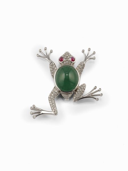 Spilla rana con smeraldo taglio cabochon, diamanti e rubini  - Asta Fine jewels - Associazione Nazionale - Case d'Asta italiane