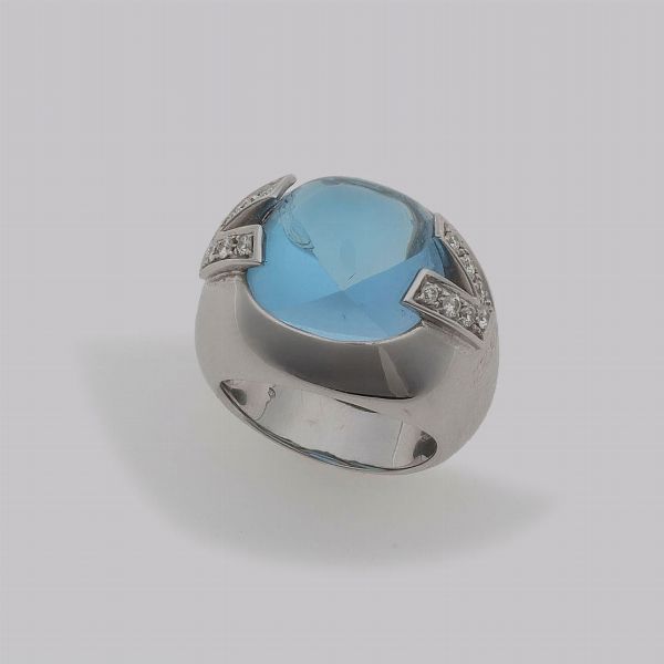 Versace. Anello con acquamarina e diamanti  - Asta Fine jewels - Associazione Nazionale - Case d'Asta italiane