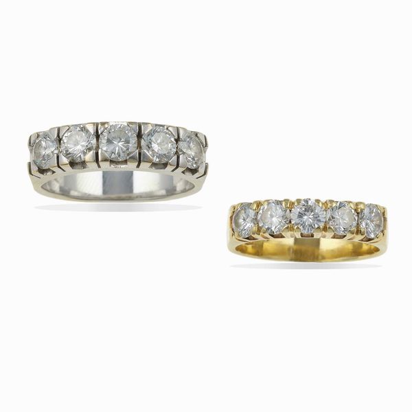 Due demi-rivi�res con diamanti taglio brillante  - Asta Fine jewels - Associazione Nazionale - Case d'Asta italiane